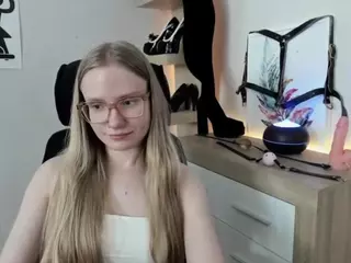 NancySTAR's Live Sex Cam Show
