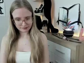 NancySTAR's Live Sex Cam Show