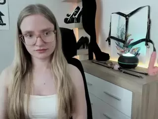 NancySTAR's Live Sex Cam Show