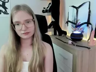 NancySTAR's Live Sex Cam Show