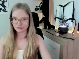 NancySTAR's Live Sex Cam Show