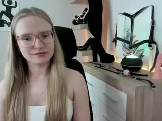 NancySTAR's Live Sex Cam Show