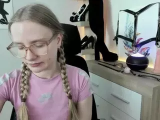 NancySTAR's Live Sex Cam Show