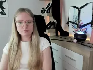 NancySTAR's Live Sex Cam Show