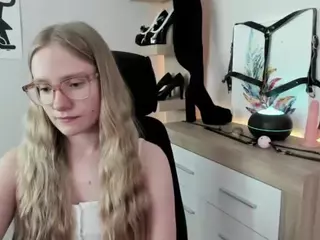 NancySTAR's Live Sex Cam Show