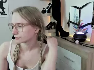 NancySTAR's Live Sex Cam Show