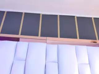 IrisRoss's Live Sex Cam Show