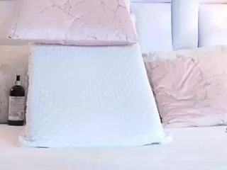 IrisRoss's Live Sex Cam Show