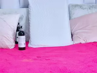 IrisRoss's Live Sex Cam Show