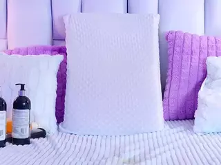 IrisRoss's Live Sex Cam Show