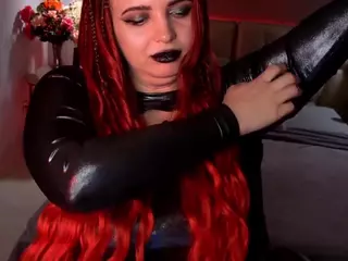 mayamils's Live Sex Cam Show