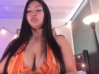 pocahontaspower's Live Sex Cam Show