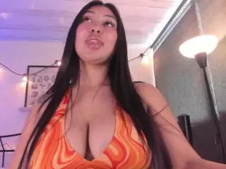 pocahontaspower's Live Sex Cam Show