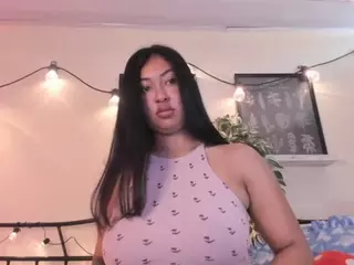 pocahontaspower's Live Sex Cam Show