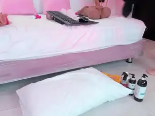 Sharax-1's Live Sex Cam Show