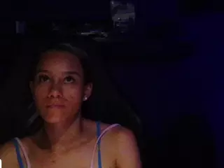 SamanthaWatsonn's Live Sex Cam Show