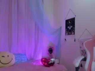 soy-sarah's Live Sex Cam Show