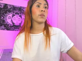soy-sarah's Live Sex Cam Show