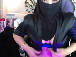 hanaLatif's Live Sex Cam Show