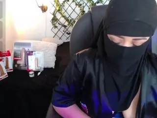 hanaLatif's Live Sex Cam Show