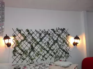 hanaLatif's Live Sex Cam Show