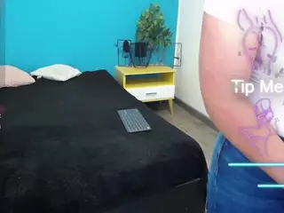 hanaLatif's Live Sex Cam Show