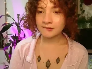 Merida-Red's Live Sex Cam Show