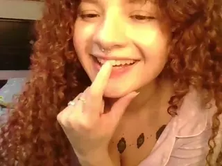 Merida-Red's Live Sex Cam Show