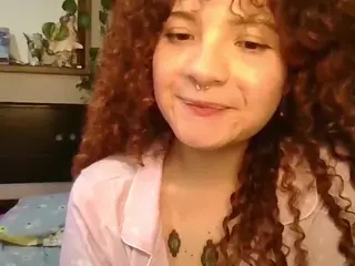 Merida-Red's Live Sex Cam Show