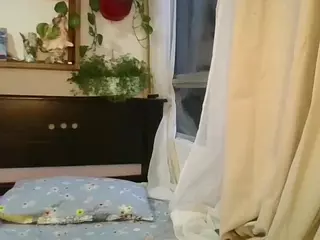 Merida-Red's Live Sex Cam Show
