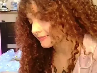 Merida-Red's Live Sex Cam Show