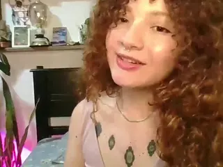 Merida-Red's Live Sex Cam Show