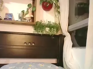 Merida-Red's Live Sex Cam Show