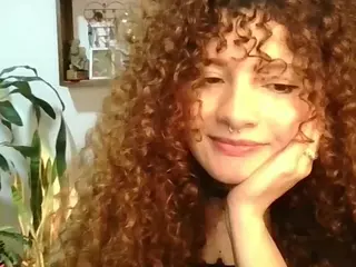 Merida-Red's Live Sex Cam Show