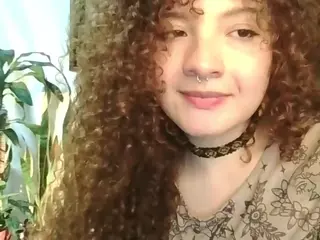 Merida-Red's Live Sex Cam Show