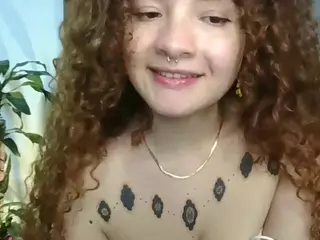 Merida-Red's Live Sex Cam Show
