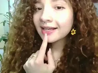 Merida-Red's Live Sex Cam Show