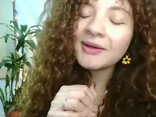Merida-Red's Live Sex Cam Show