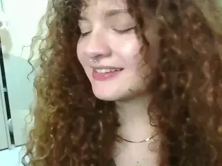 Merida-Red's Live Sex Cam Show