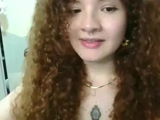 Merida-Red's Live Sex Cam Show