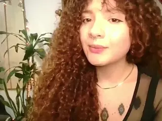 Merida-Red's Live Sex Cam Show