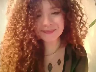 Merida-Red's Live Sex Cam Show