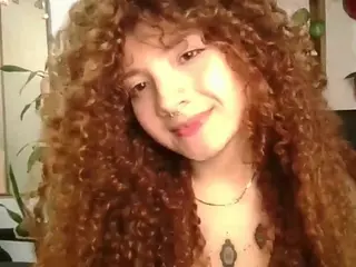 Merida-Red's Live Sex Cam Show