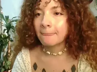 Merida-Red's Live Sex Cam Show
