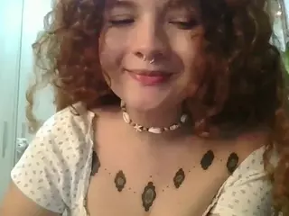 Merida-Red's Live Sex Cam Show