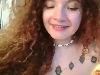 Merida-Red's Live Sex Cam Show
