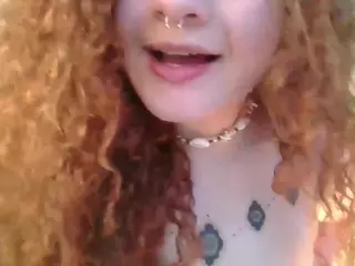 Merida-Red's Live Sex Cam Show