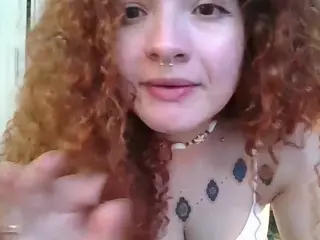 Merida-Red's Live Sex Cam Show