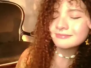 Merida-Red's Live Sex Cam Show