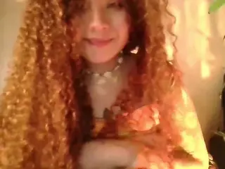 Merida-Red's Live Sex Cam Show